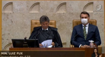 Luiz Fux defende vacina e avisa: 'A razão vencerá o obscurantismo'